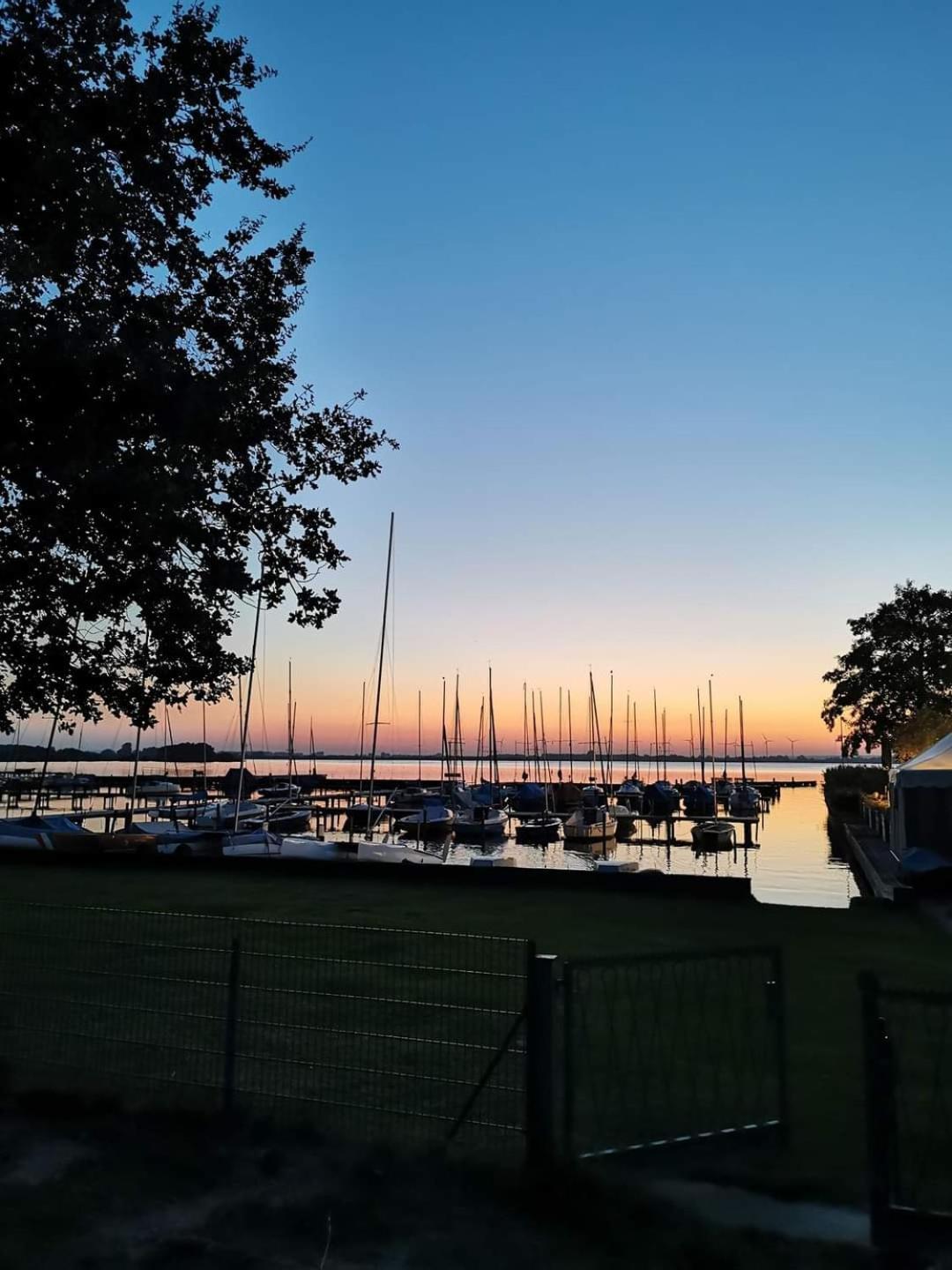 Duemmerliebe Mit Garten, 10 Min. Fusslaeufig Zum See Hüde Dış mekan fotoğraf