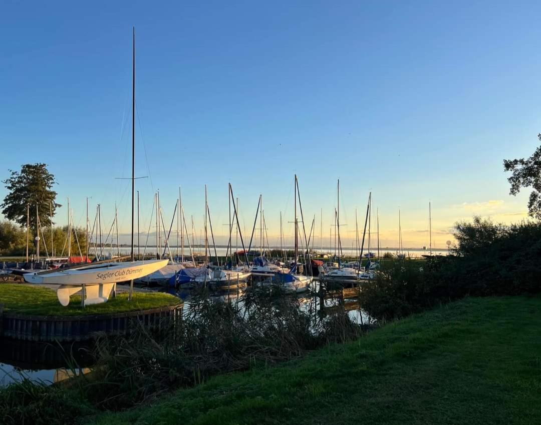 Duemmerliebe Mit Garten, 10 Min. Fusslaeufig Zum See Hüde Dış mekan fotoğraf